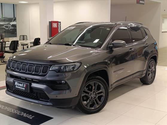 JEEP COMPASS 1.3 T270 TURBO FLEX LONGITUDE AT6 JEEP COMPASS 1.3 T270 TURBO FLEX LONGITUDE AT6